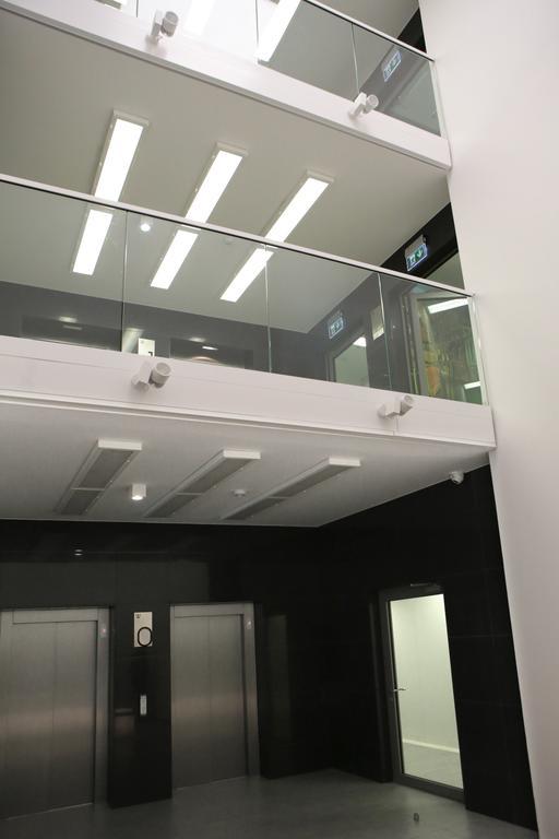 Super-Apartamenty Vip พอซนาน ภายนอก รูปภาพ