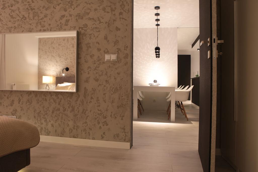 Super-Apartamenty Vip พอซนาน ภายนอก รูปภาพ